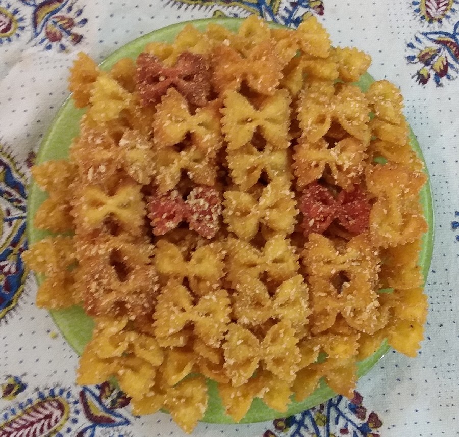 عکس چیبس ماکارونی