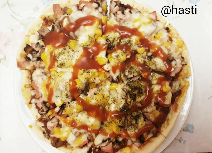عکس پیتزا مخصوص و پیتزا سبزیجات