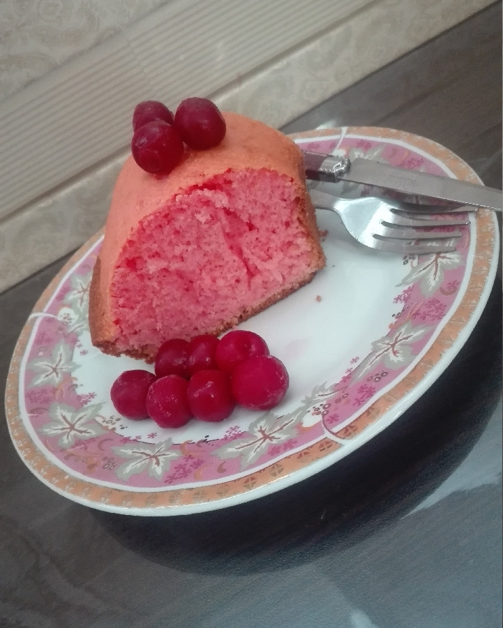 کیک آلبالویی