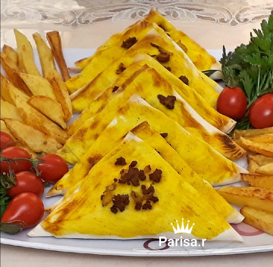 عکس پیراشکی گوشت