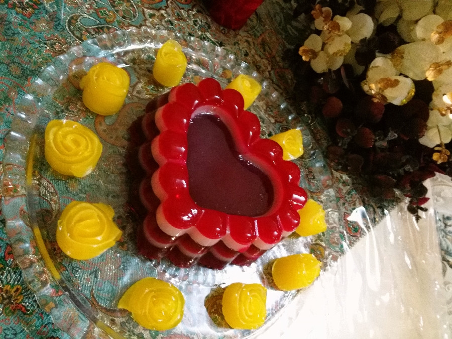 ژله قلب و کیک