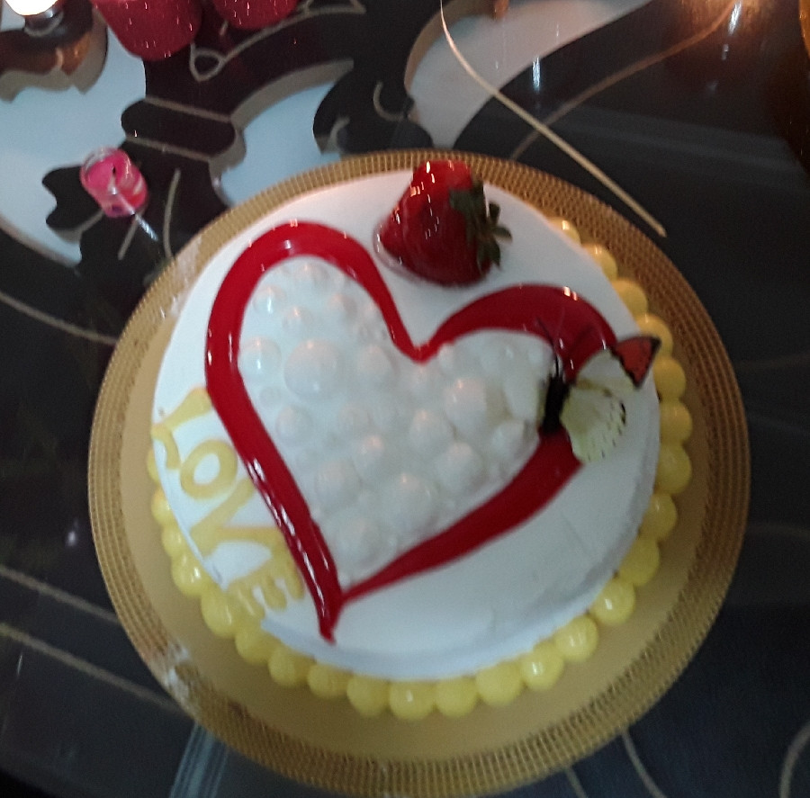  کیک خامه ای خواهر خوبم تولدت مبارک