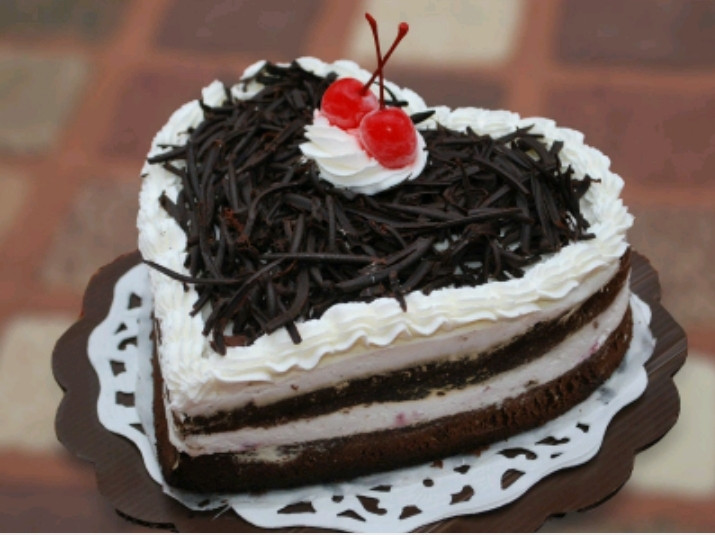 عکس کیک جنگل سیاه