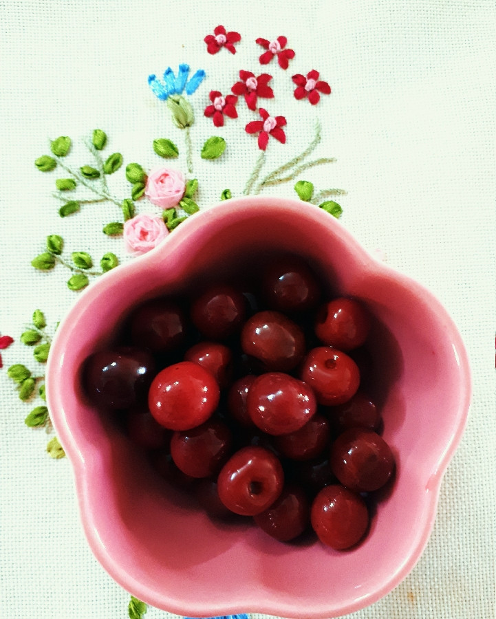 ترشی آلبالو