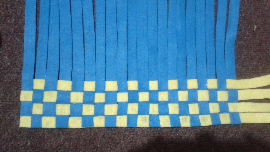 مراحل ساخت کیف نمدی