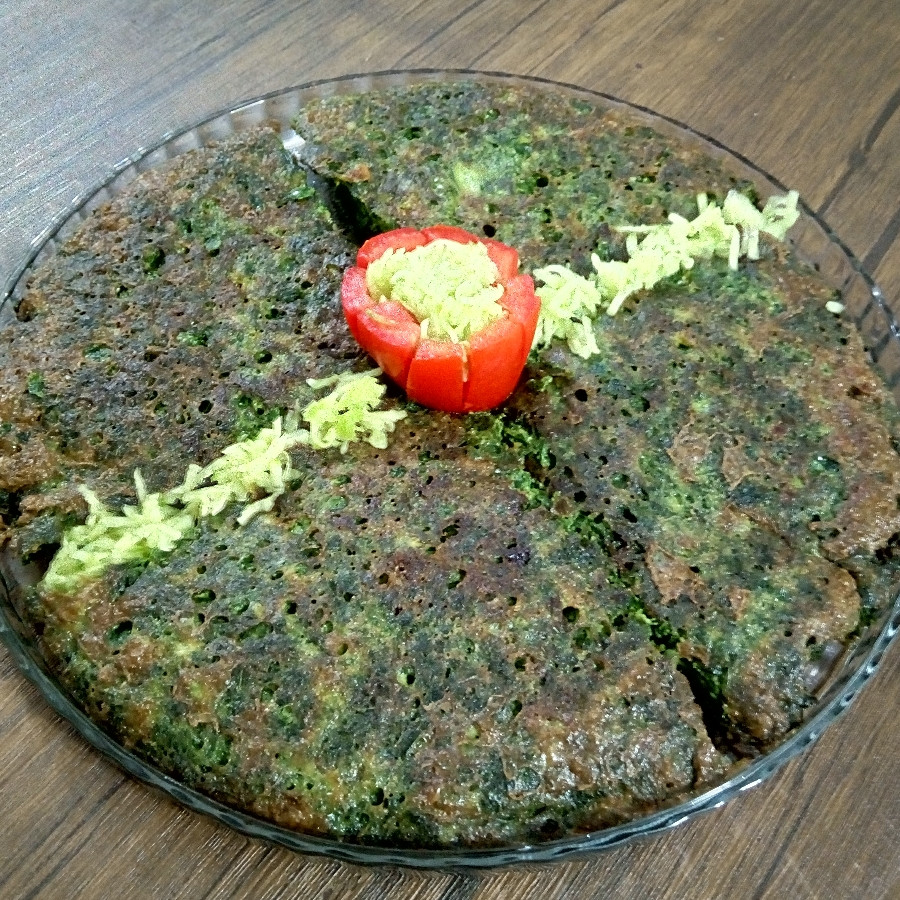 عکس اینم کوکو سبزی غذای مورد علاقه میلاد خان 