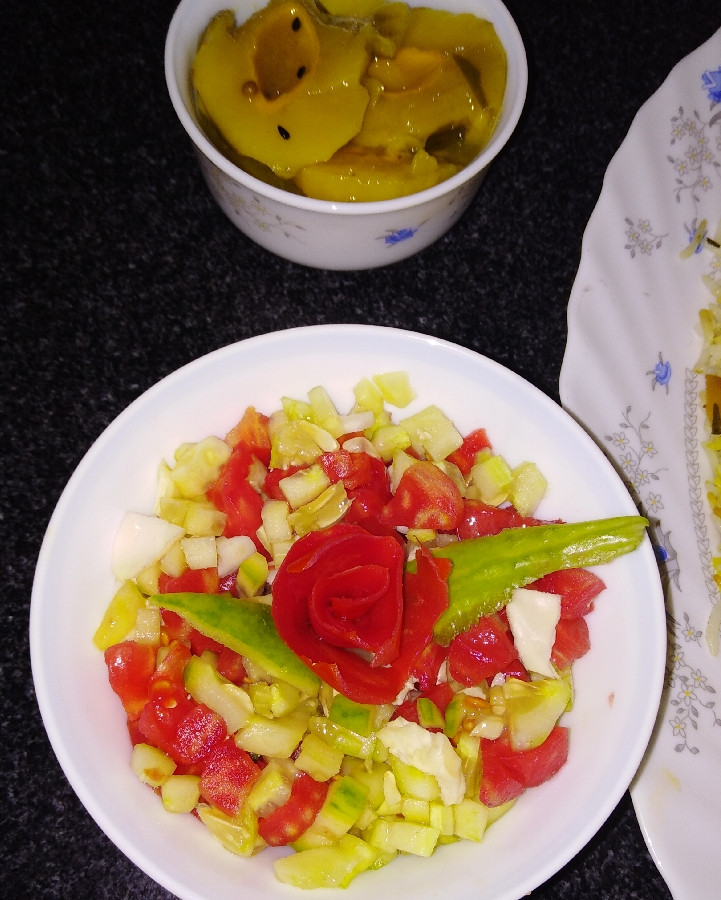 «کلم پلو با سالاد »