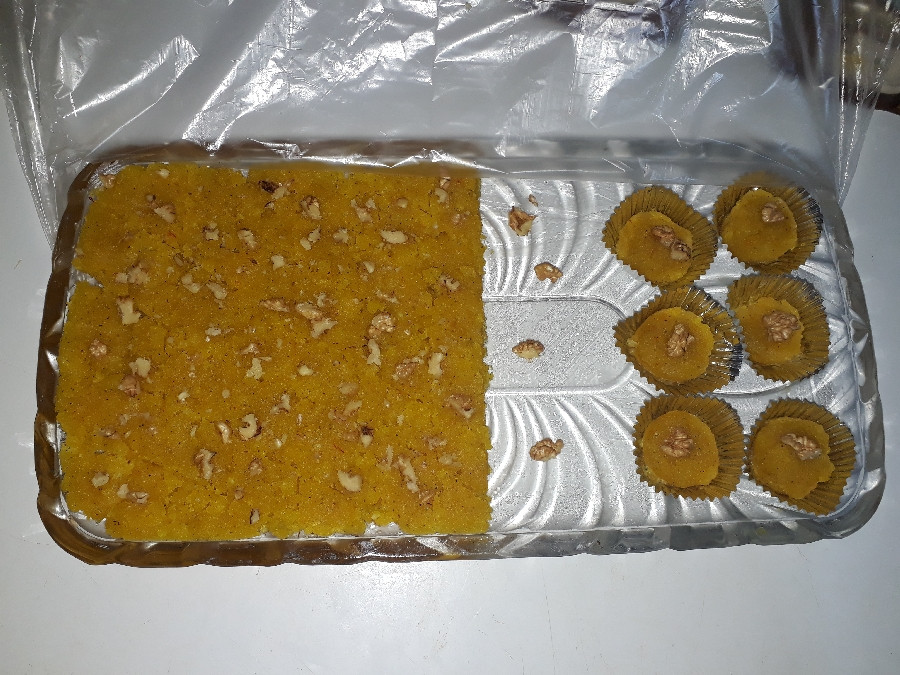 عکس حلوا برای شادی روح رفتگان است