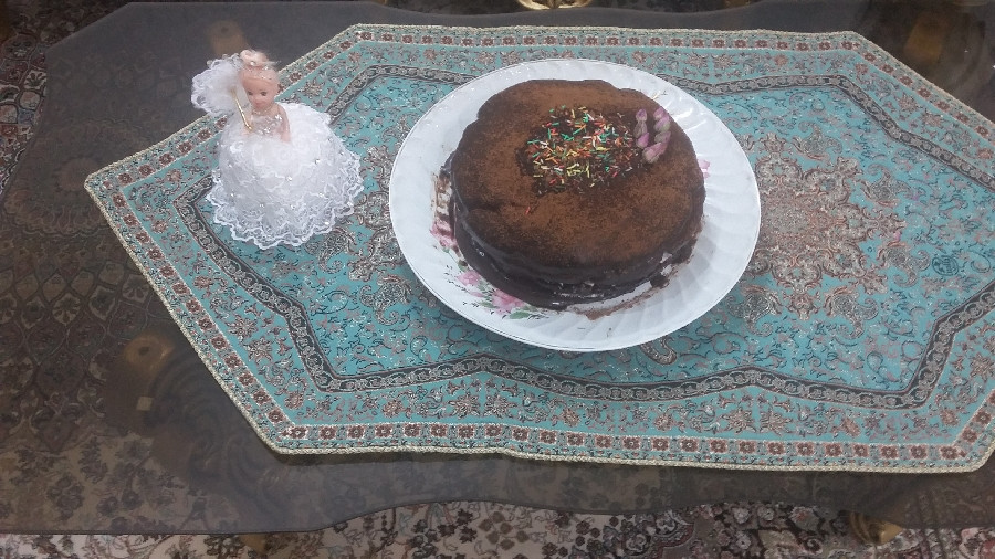 اولین کیک خامه ای خودم پز به کمک دوستای گل پاپیون