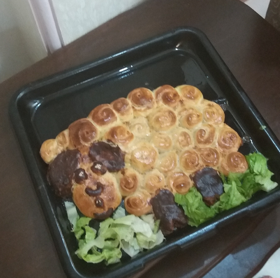 عکس اینم نان صبحانه ب شکل گوسفند ??عید تون مبارک دوستانم 