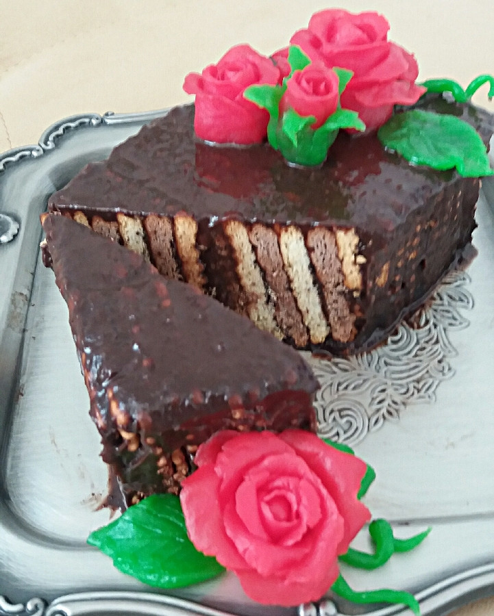 عکس #کیک_یخچالی_شکلاتی