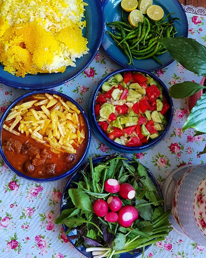 عکس قیمه شروین پز