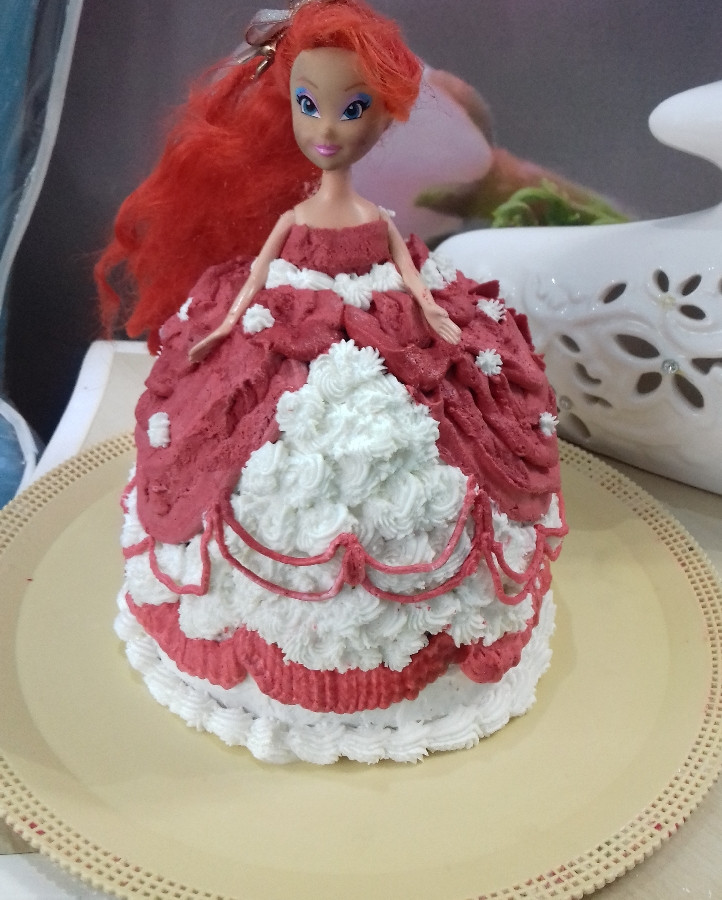 کیک عروسک باربی