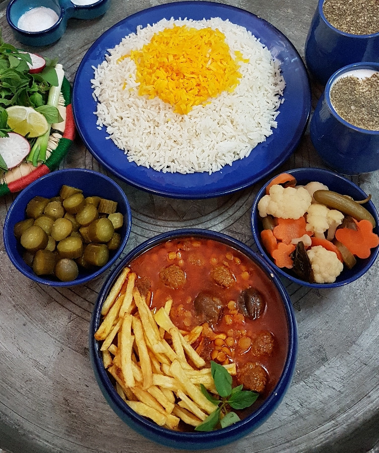 عکس خورشت قیمه با گوشت قلقلی جای همتون سبز مهربونا??❤