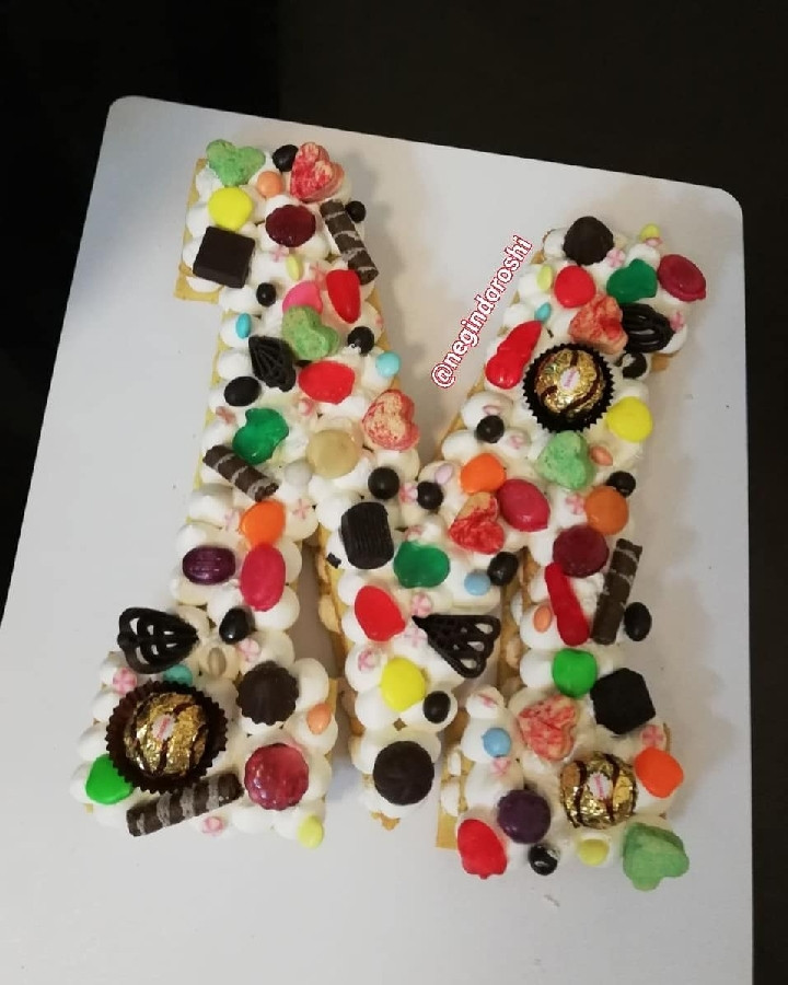 عکس بیسکو کیک