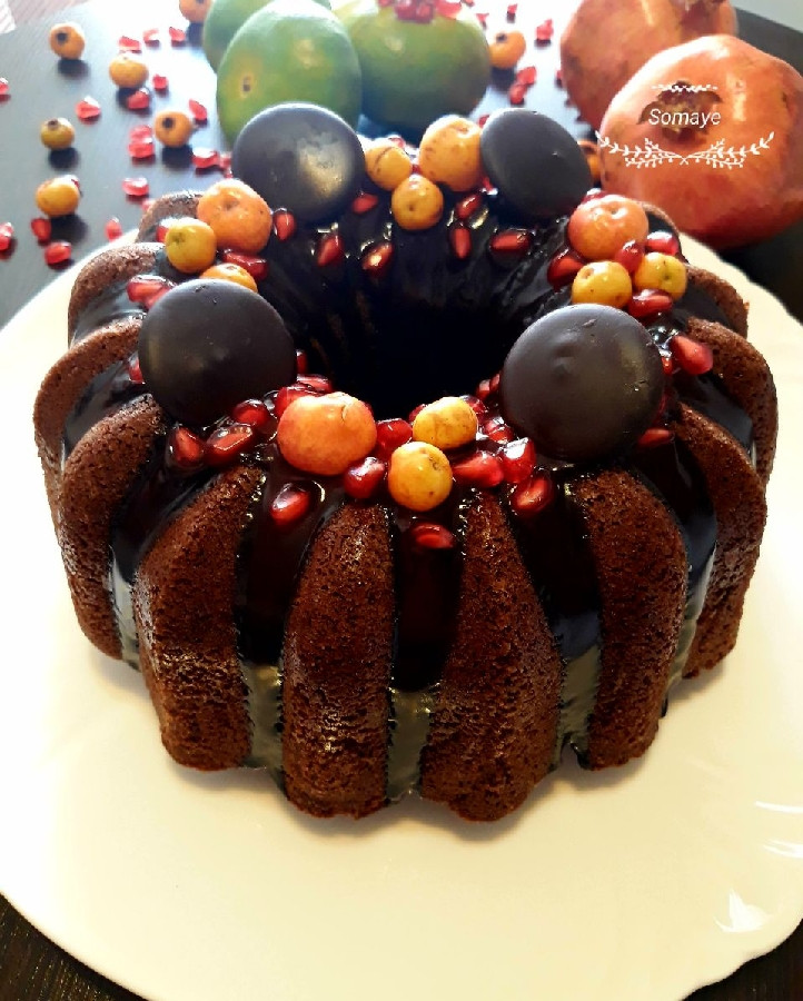 عکس کیک شکلاتی با رویه گاناش 