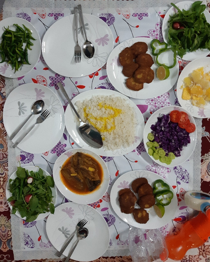 کتلت مرغ و بادمجان