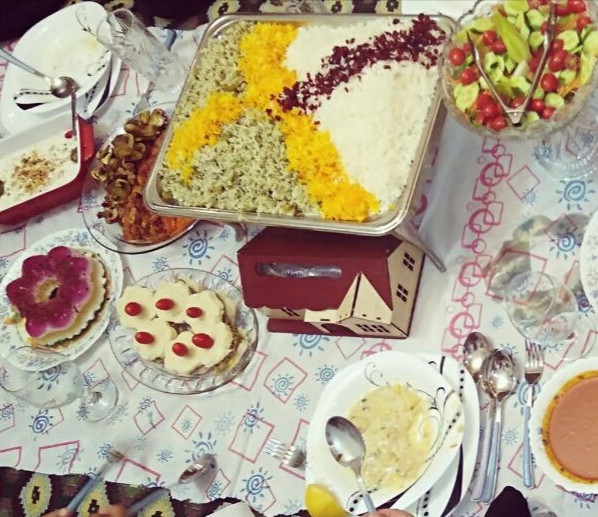 عکس اینم شام مهمونی من برای خواهر گلم خیلی دوست دارم ابجی