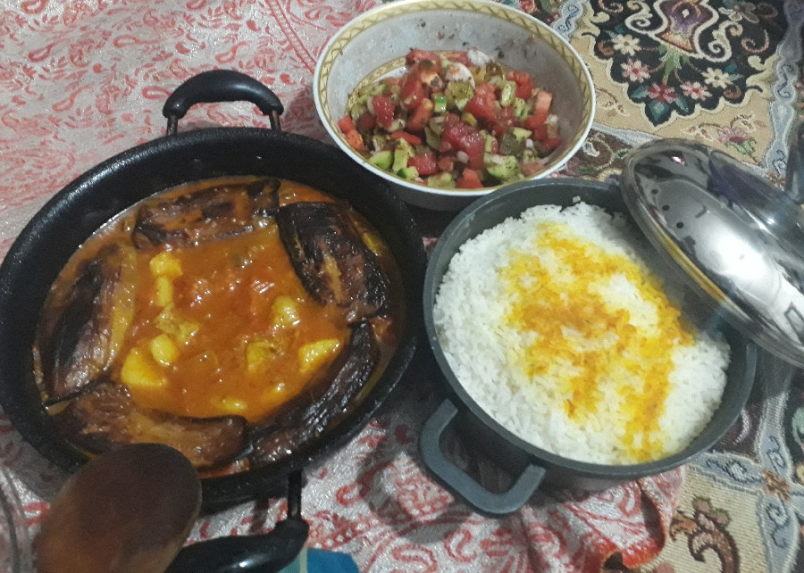 عکس اینم از شام امشبم.بفرمایید??