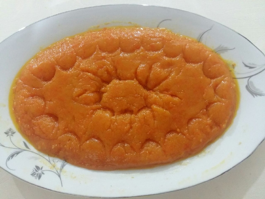 عکس اینم از حلوای هویج من 
