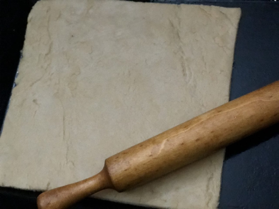 خمیر پیراشکی و پیتزا بدون خمیر مایه