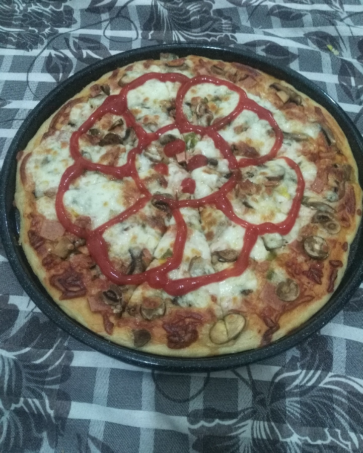 پیتزا مخلوط کاملا خونگی