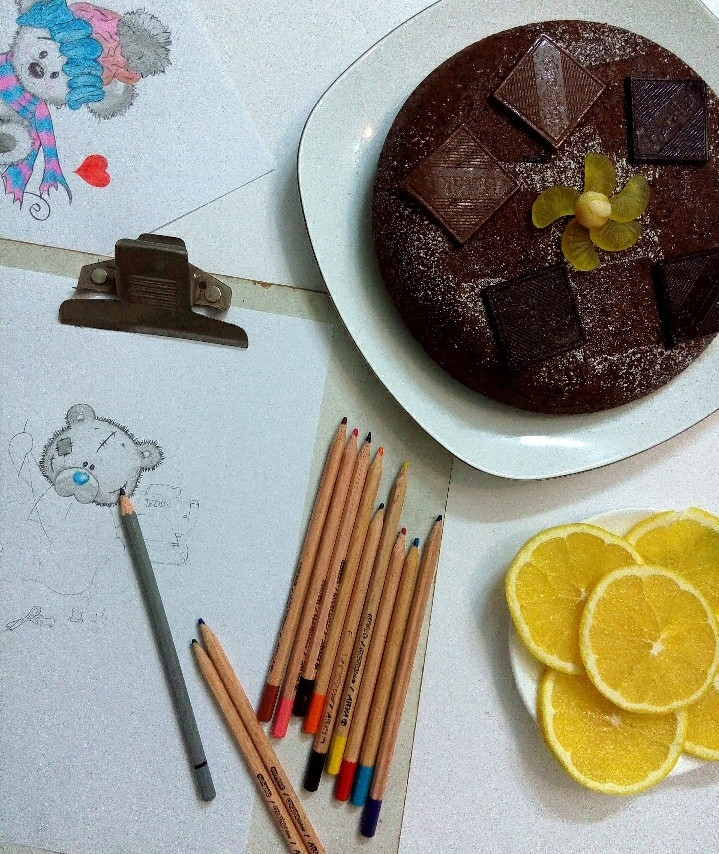 عکس کیک شکلاتی عصرونه ی پاییزی