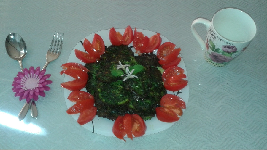کوکو سبزی با زرشک ♡♡♡