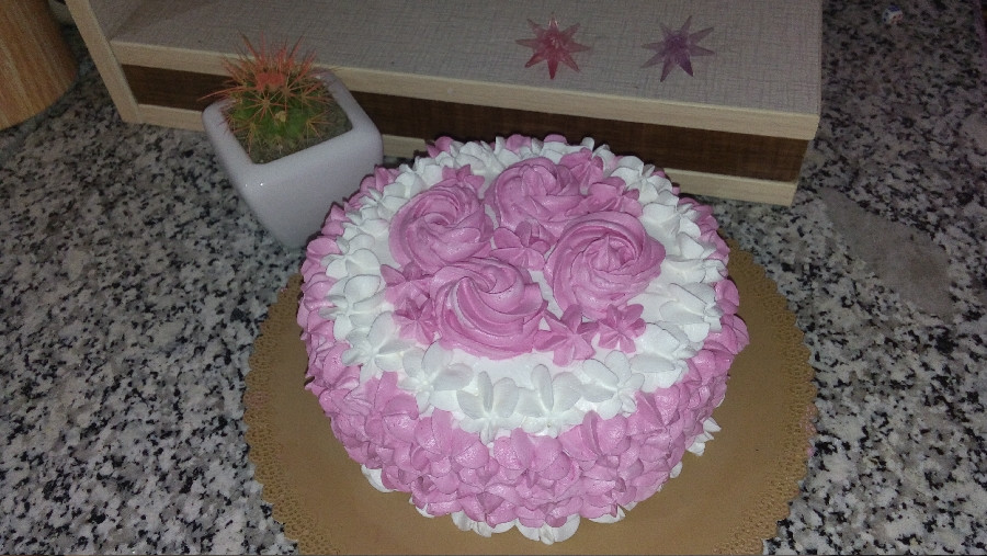 عکس اینم کیک من که برای تولد همسر عزیزم درست کردم
