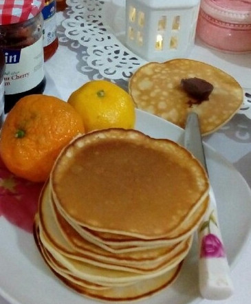عکس اینم صبحانه های خوشمزه کامان و مادر شوهری