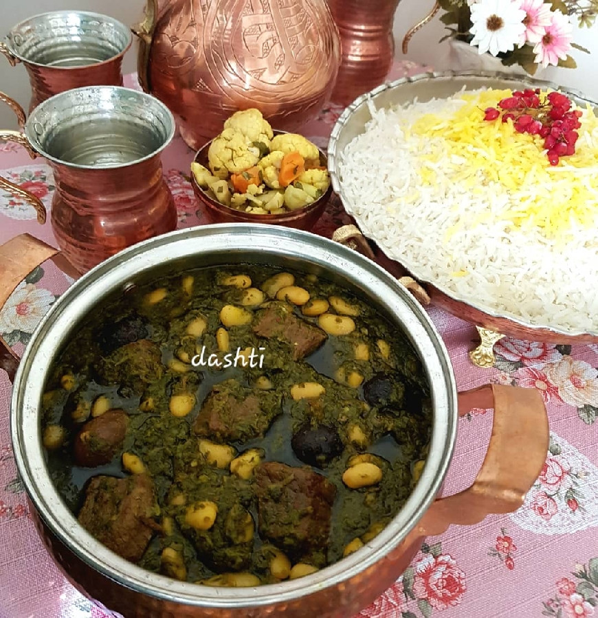 عکس قرمه سبزی با لوبیا سفید