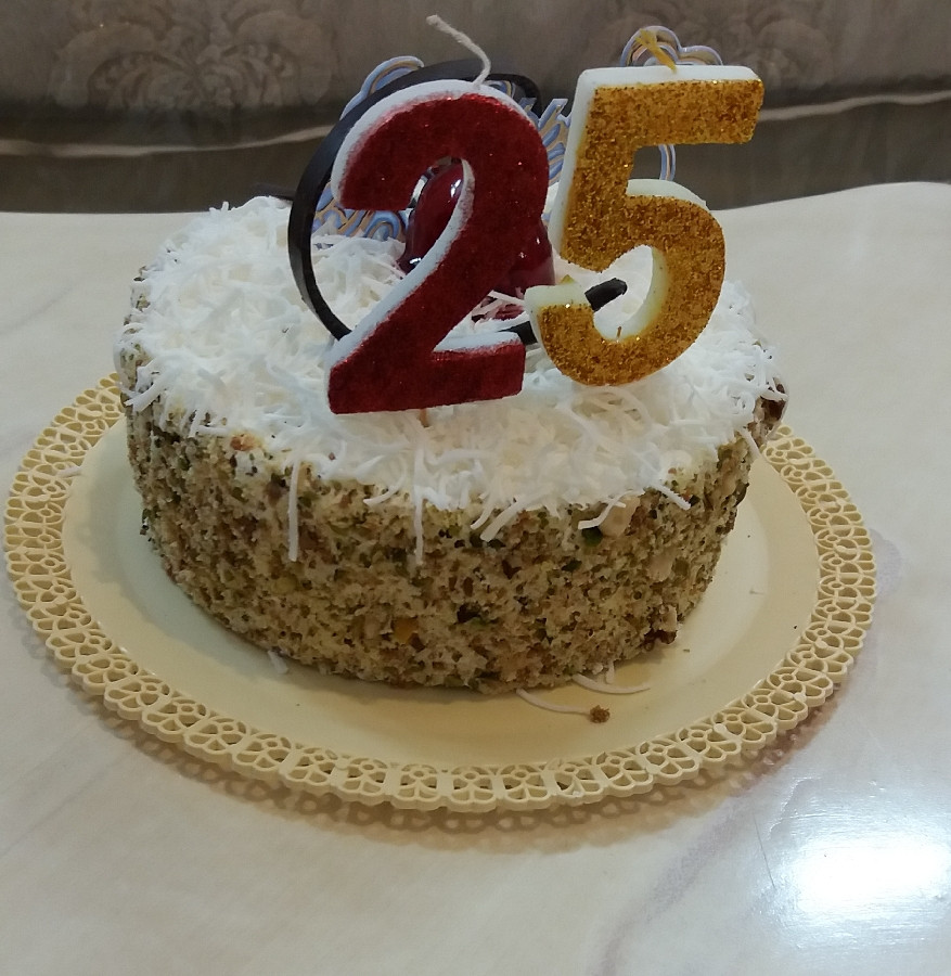 کیک تفلدم?? (لطفاورق بزنید)عکس آخرپیسرمه?