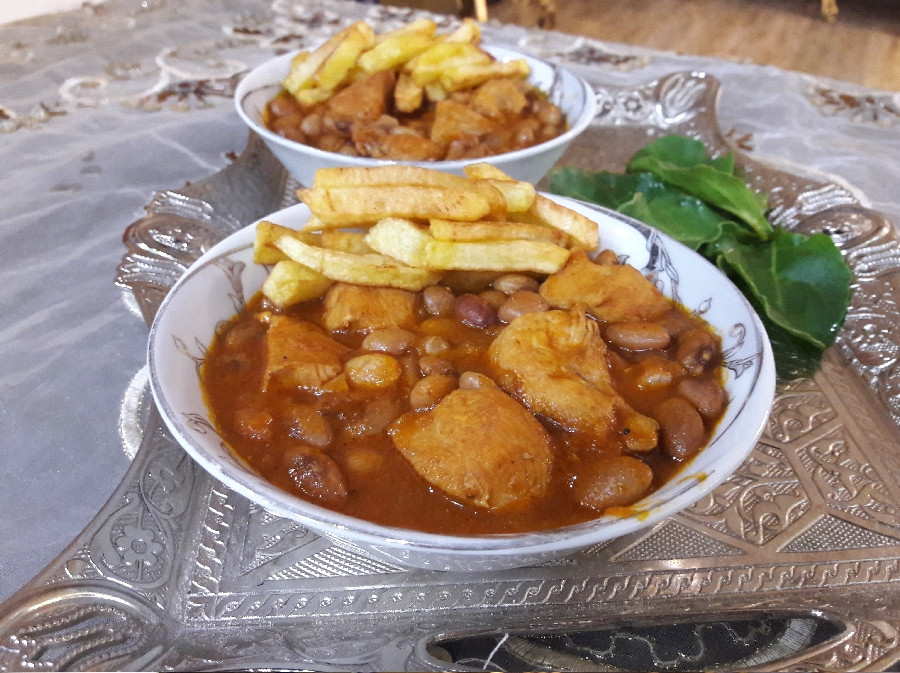 عکس   خوراک لوبیا چیتی با مرغ
