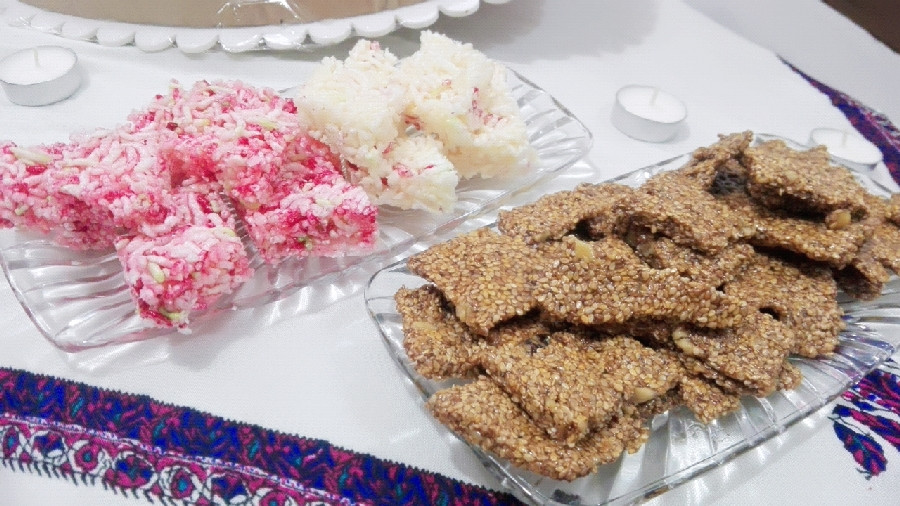 عکس شیرینی شمالی سکوت بانو