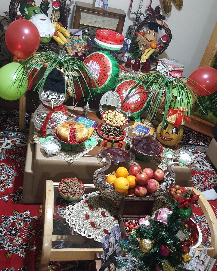 عکس میز شب یلدا