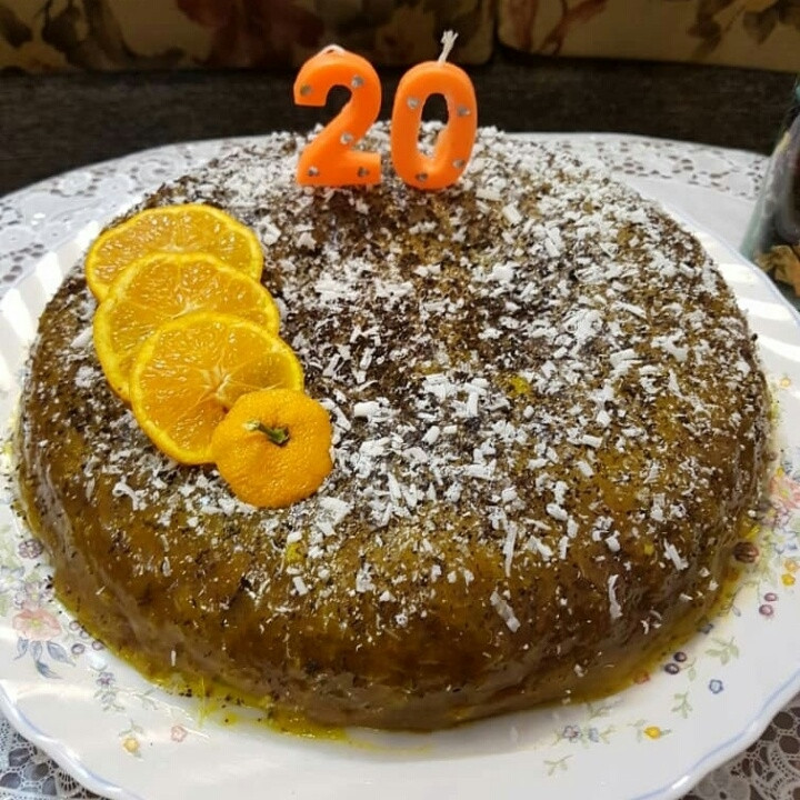 عکس کیک تولد ۲۰ سالگیم