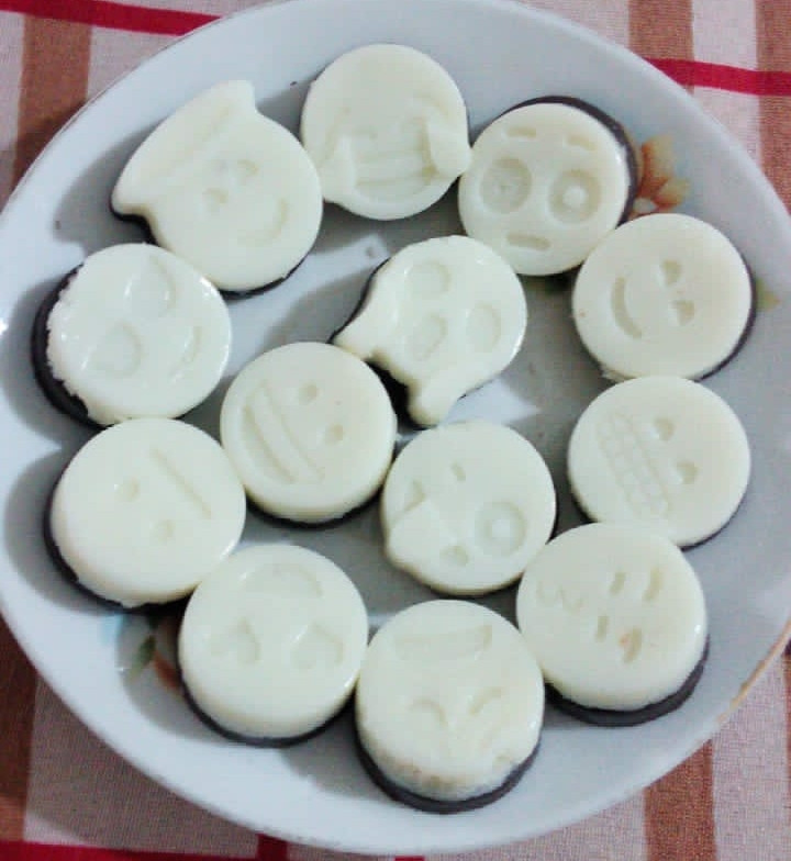 عکس شکلات شیر نارگیلی ویژه فاطمه پز 