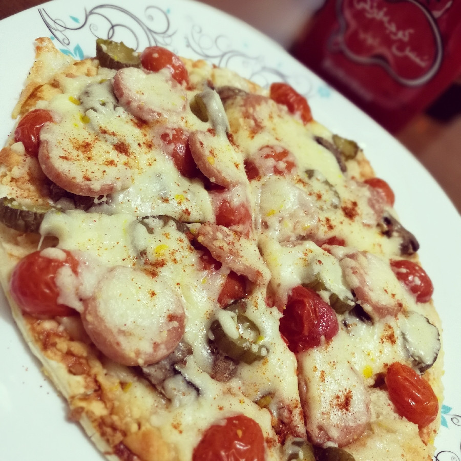 عکس پیتزای مخصوص نازنین پز