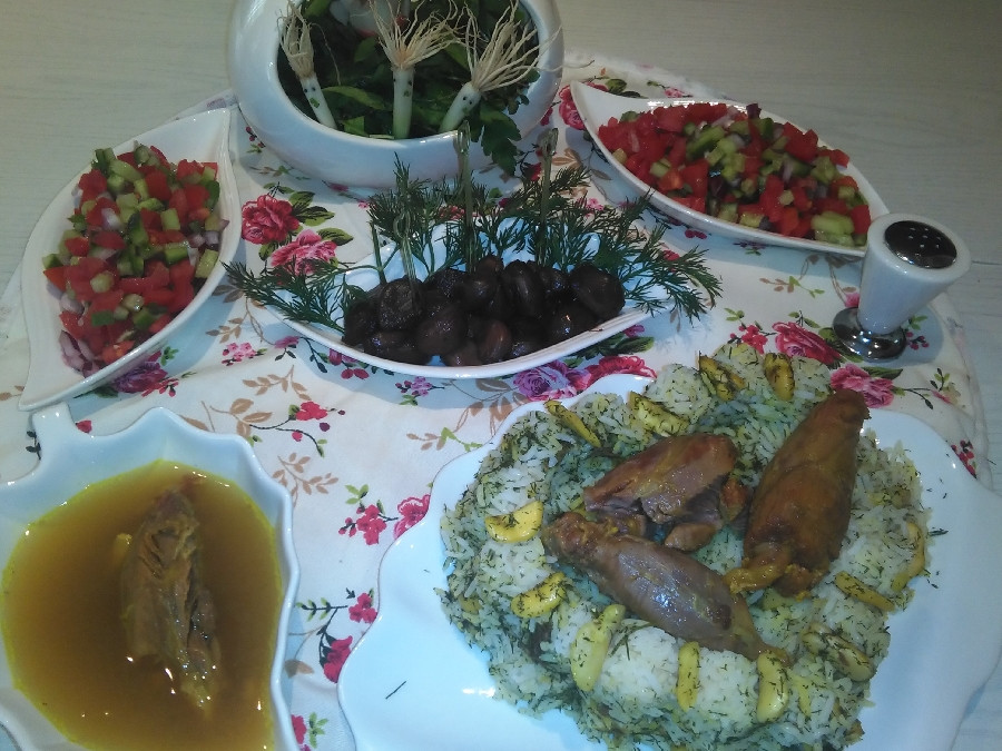 عکس باقالی پلو با ماهیچه سیرترشی یازده ساله