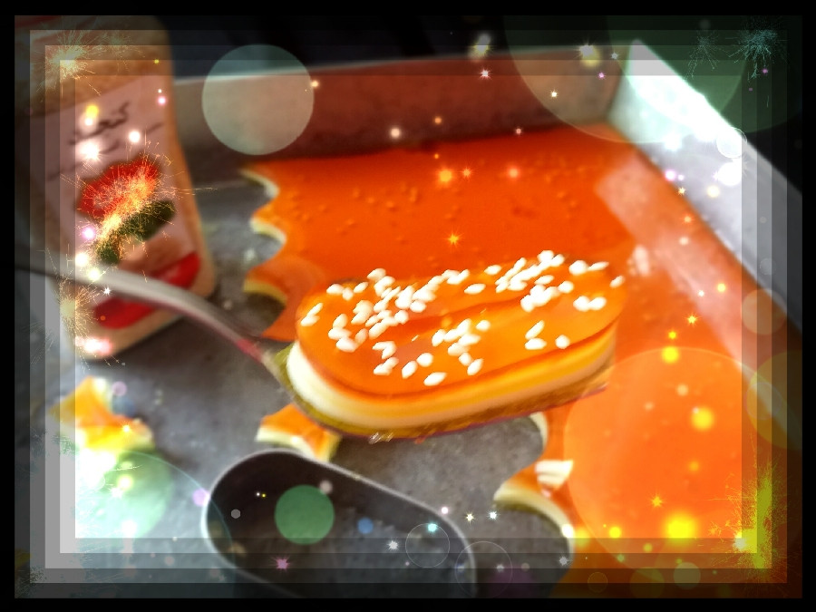 عکس ژله به شکل شیرینی زبان