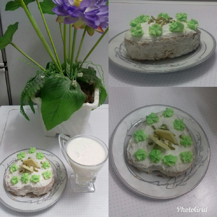 عکس کیک هل و گلاب و شیر موز