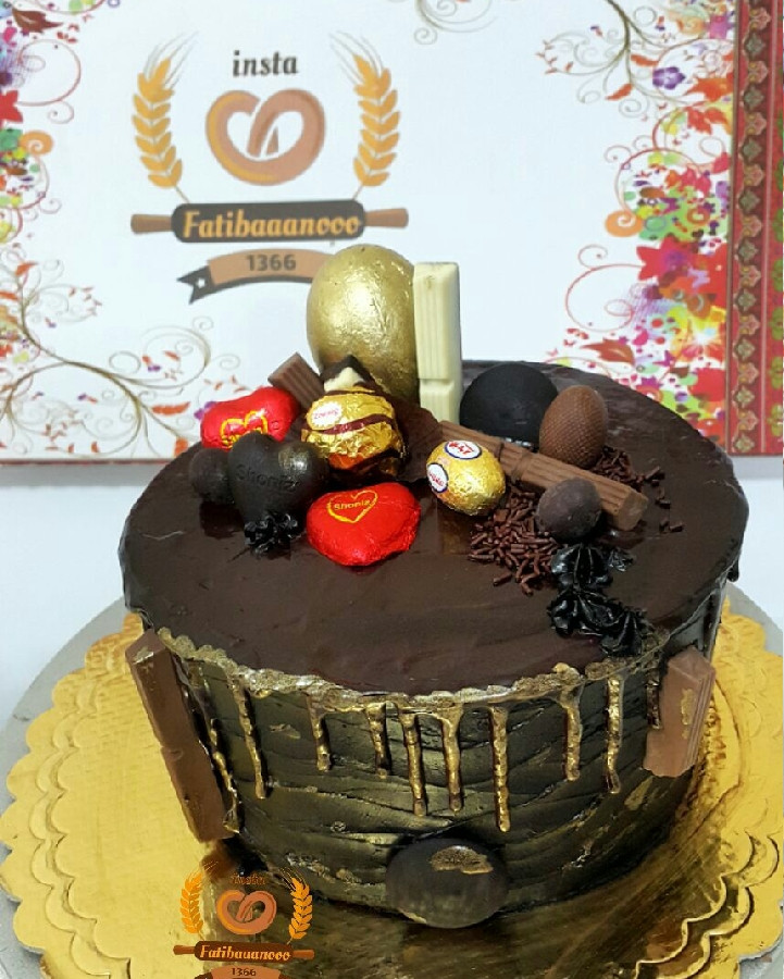 عکس کیک دبل سوپرشکلات چاکوچیری سفارش مشتری دروزولنتاین