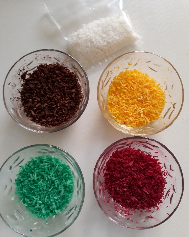 پودر نارگیل رنگی