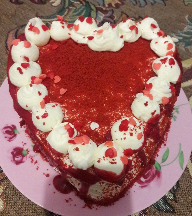کیک قرمز مخملی (ردولوت)