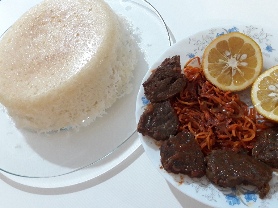 خورشت هویج و ماهیچه