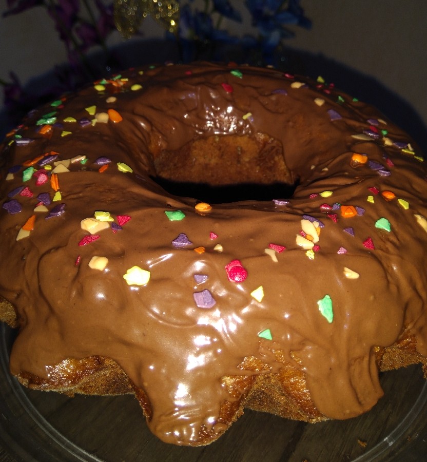 عکس کیک موز و نسکافه بارویه شکلات صبحانه