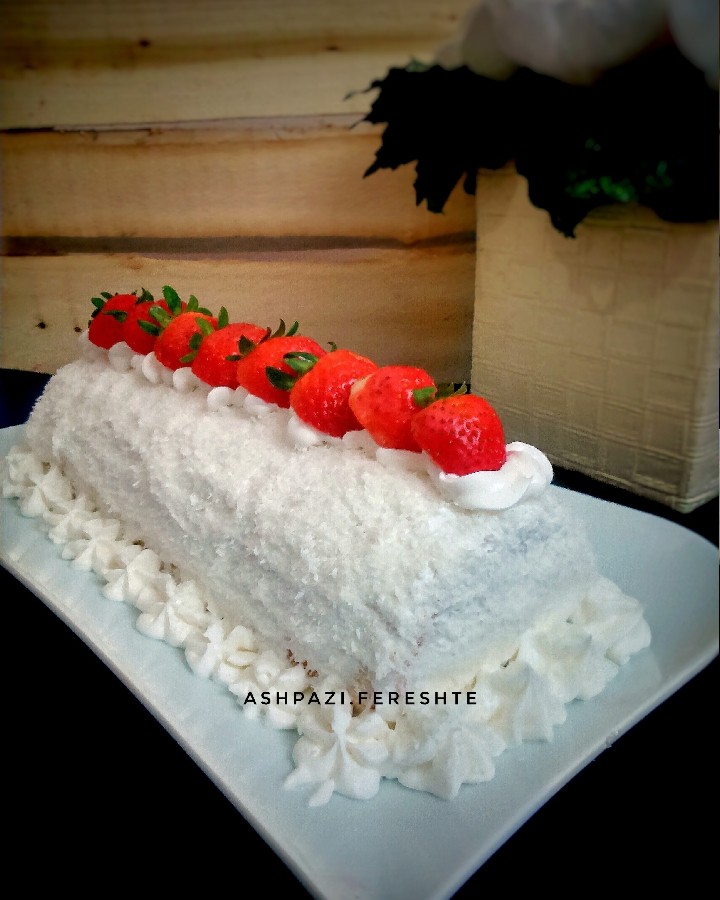 عکس کیک نارگیلی