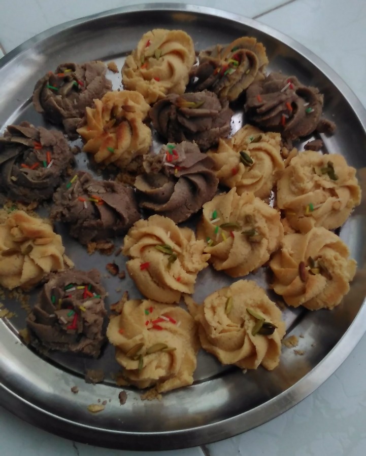 عکس شیرینی بهشتی  عجله ای تقدیم  به همه عزیزان پاپیونی