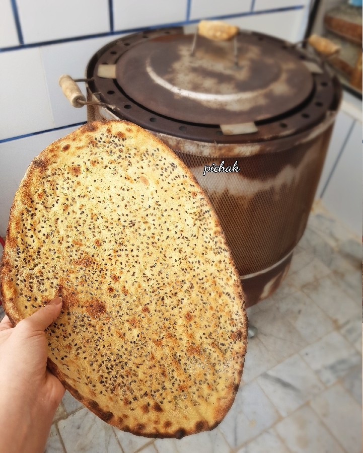 عکس نان خانگی تابه ای 