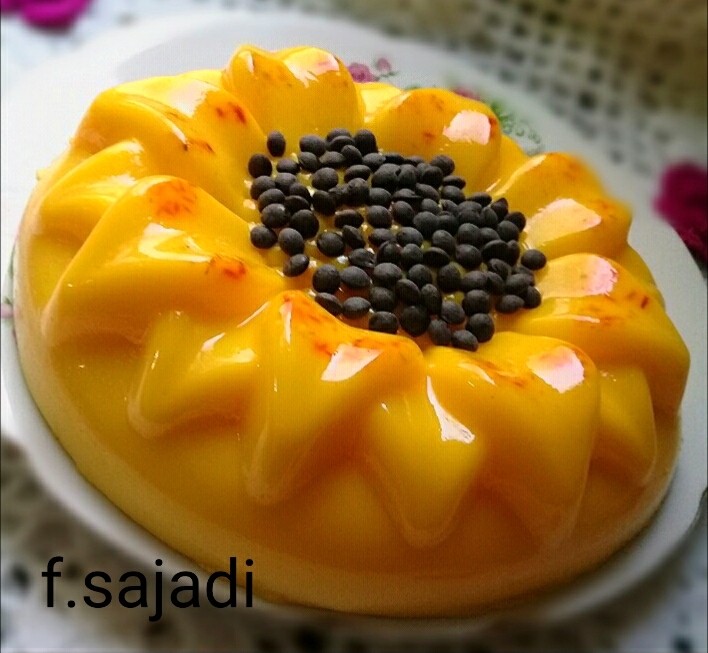 عکس دسر زعفرانی (پاناکوتای زعفرانی)